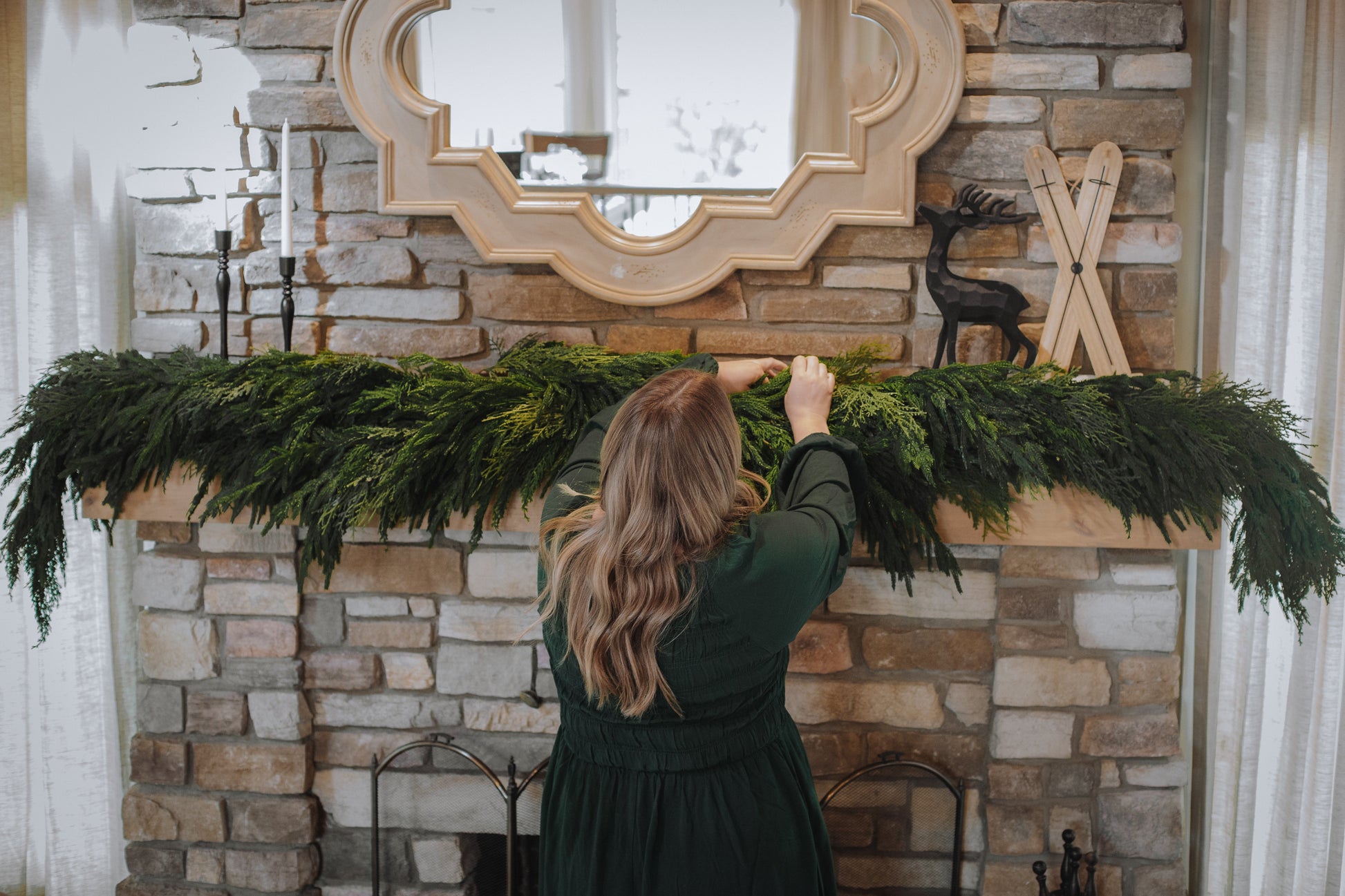 Lux Mixed Christmas Garland Eucalypt Co.