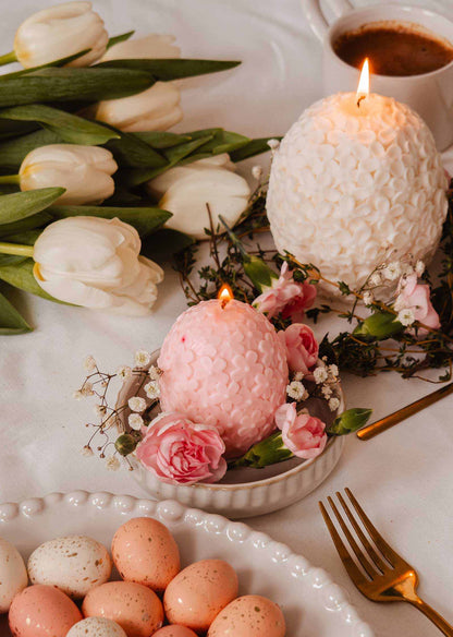 Bougie décorative The Little Floral Egg – 6 oz Mimi & August